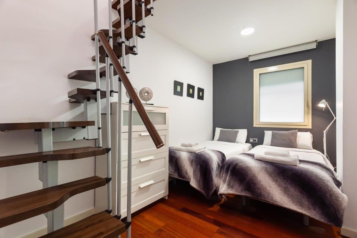 Placa Catalunya Incredible 3bedroom Duplex With Balcony