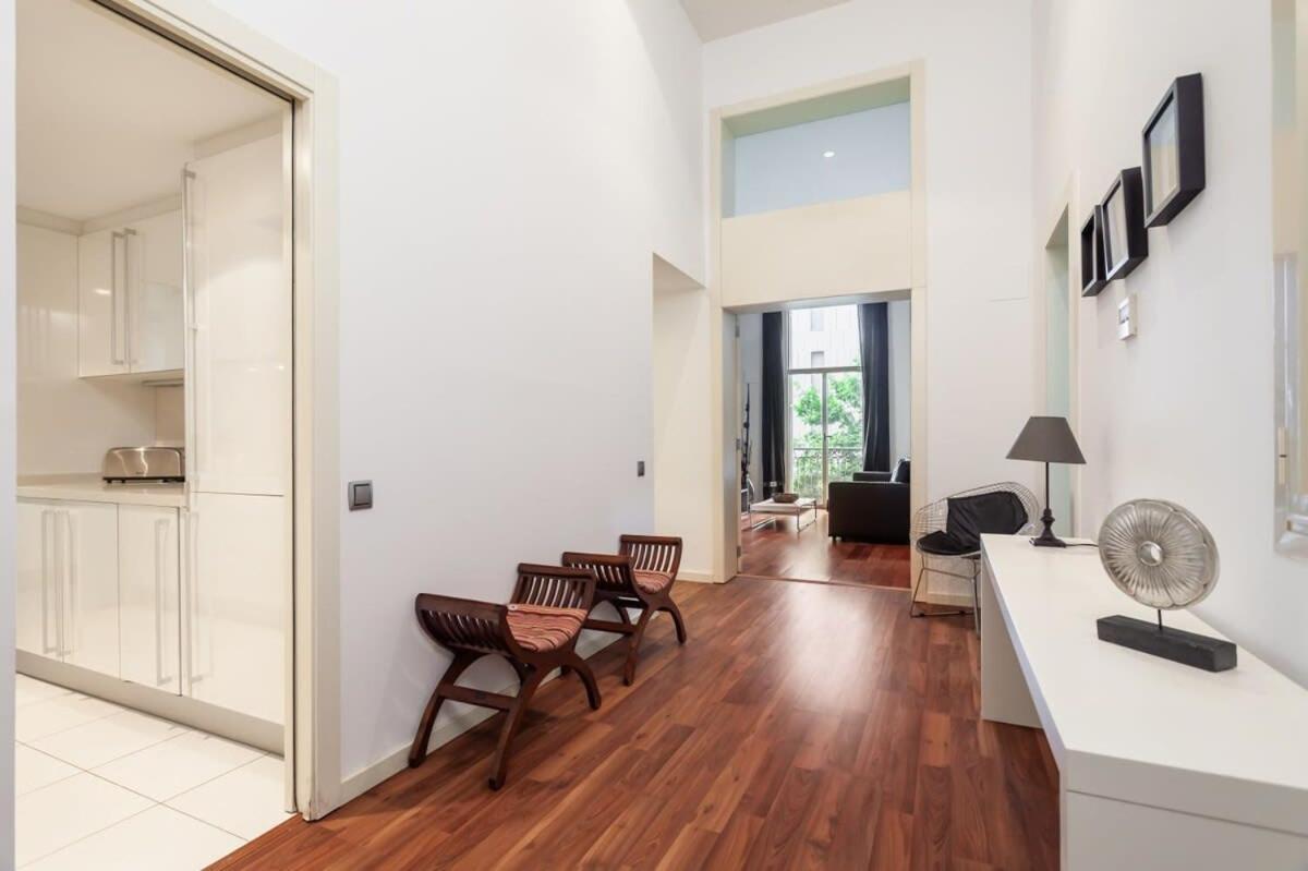 Placa Catalunya Incredible 3bedroom Duplex With Balcony Apartment
