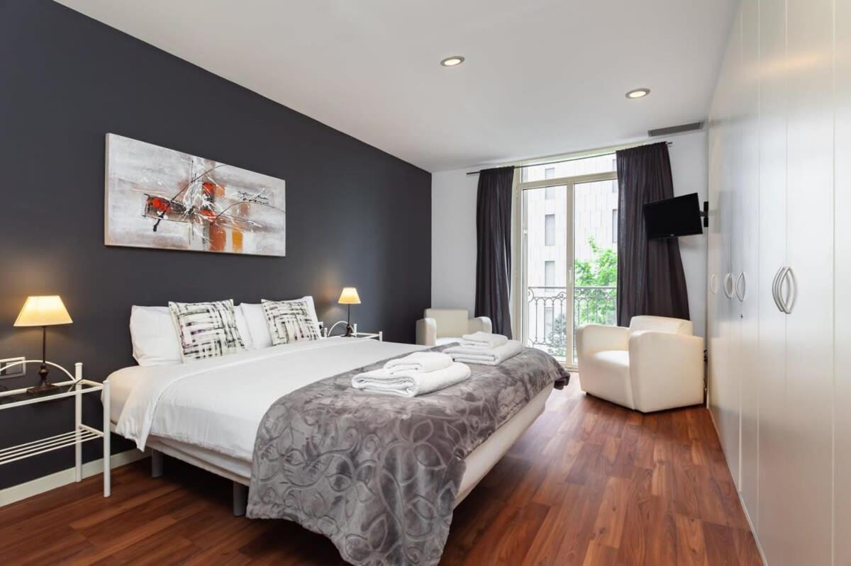 Placa Catalunya Incredible 3bedroom Duplex With Balcony