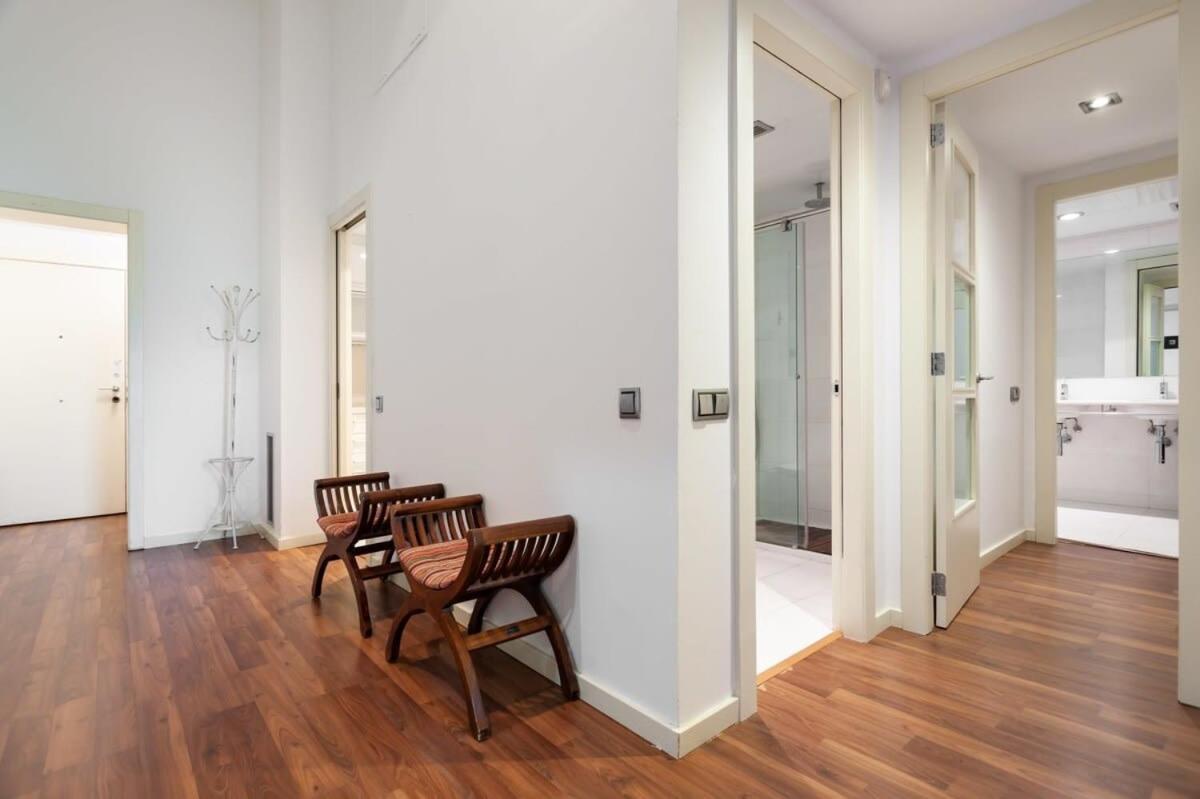Placa Catalunya Incredible 3bedroom Duplex With Balcony Apartment