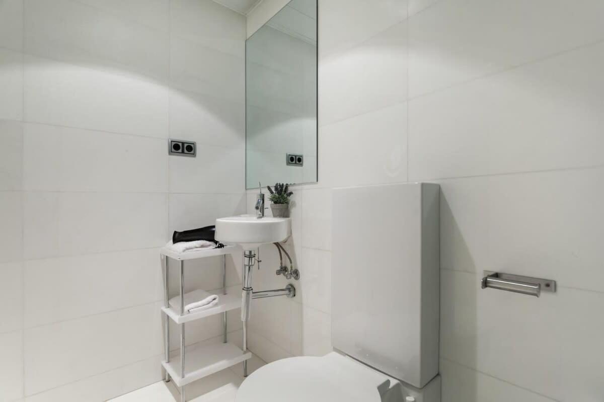 Placa Catalunya Incredible 3bedroom Duplex With Balcony Apartment Barcelona