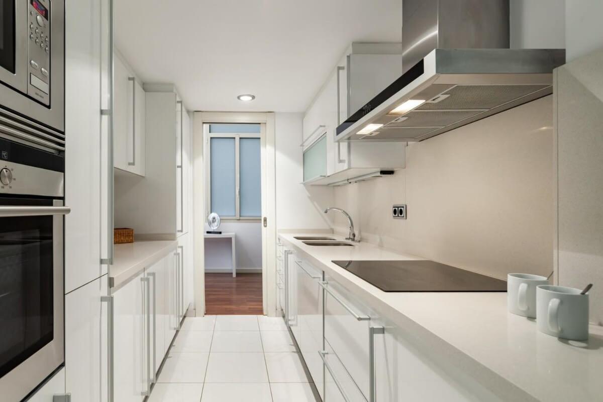 Placa Catalunya 3bedroom Duplex With Balcony Apartment Barcelona